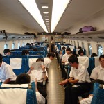 社内にて