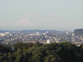 朝日に輝く富士山(8:00)