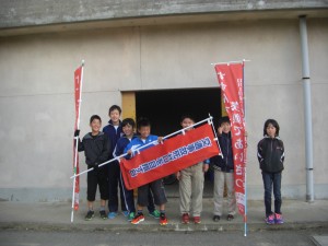 「準備ができました！」さわやかな笑顔の児童会役員のみなさんです。(7:20)